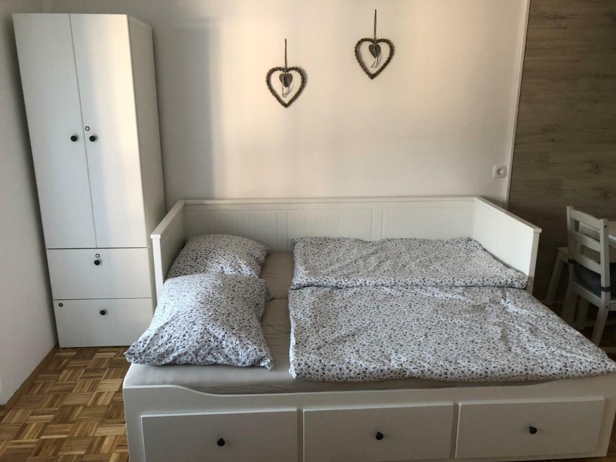 Apartma Vintage בוהין מראה חיצוני תמונה